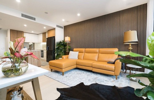Canberra Apartment | Lakefront Modern Luxury - Paris Meets Canberra