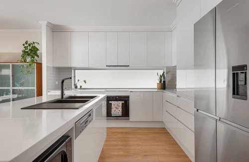 Kings Point House | Lakeside at Kings Point