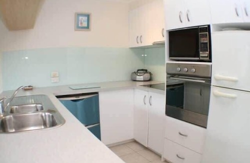 Mooloolaba Apartment | Lamer 5 Beachfront Apt Mooloolaba