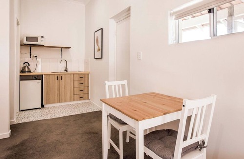 Margaret River Apartment | Lana Studio—Central Base for South West Adventures