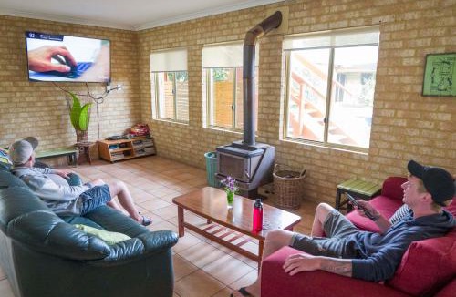 Lancelin Hostel | Lancelin Lodge