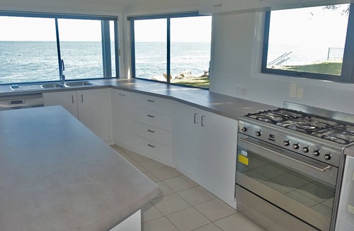 Amity Point House | Large waterfront home with bay views to Moreton Island
