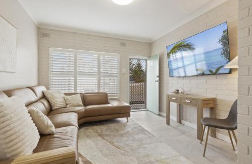 Largs Bay Apartment | Largs Bay Bliss, 2 Bedroom Beachside Retreat