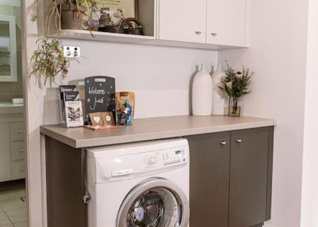 Stroud House | Laundry Lane Cottage