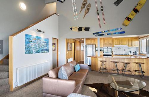 Hotham Heights Apartment | Lawlers 8