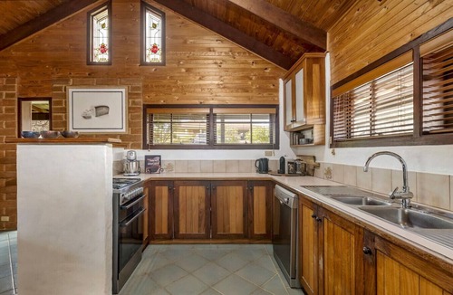 Margaret River House | Le Souef Retreat - Pet Friendly Family Home