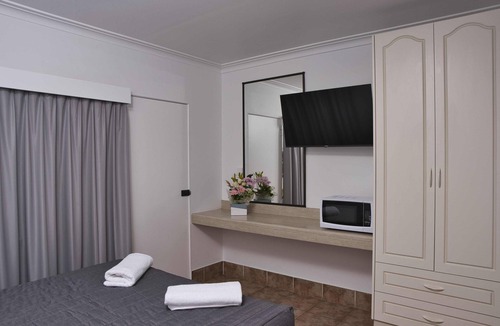 Leeton Hotel | Leeton Centre Motel