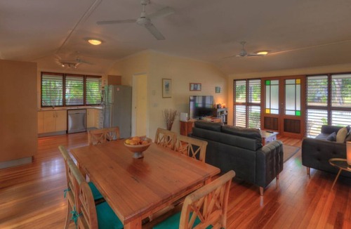 Arcadia House | Lemonade