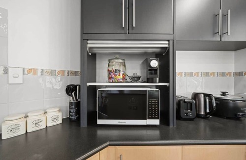 Lenah Valley House | Lenah Valley Hobart Family Home 3 Bedrooms Near City