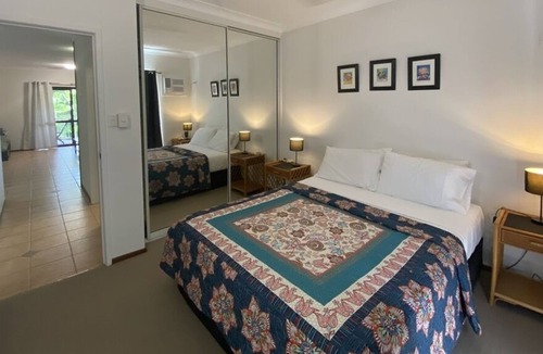 Mission Beach House | Liana 10 - Magic in Mission