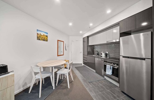 Gungahlin Apartment | Light-Filled 1-Bed Apartment with Pool & Gym
