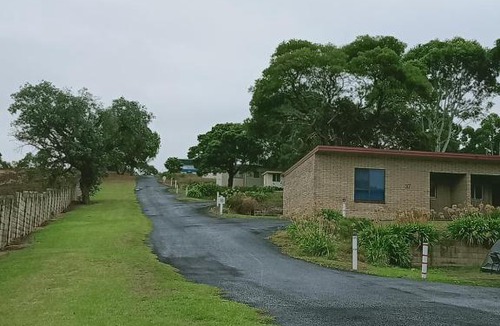 Mount Gambier Hotel | Limestone Coast Tourist Park