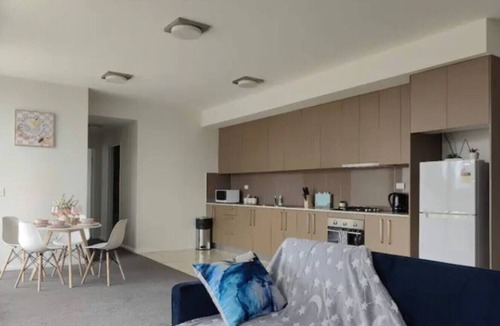 Liverpool Apartment | Liverpool Apartment near Station & Westfield Mall