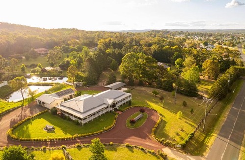 Stanthorpe Bed & Breakfast | Loggers Rest B&B