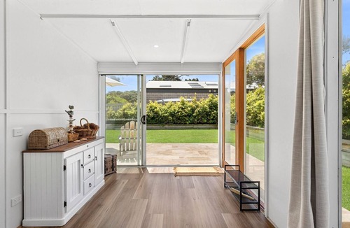 Point Lonsdale House | Lonsdale By The Sea in Point Lonsdale