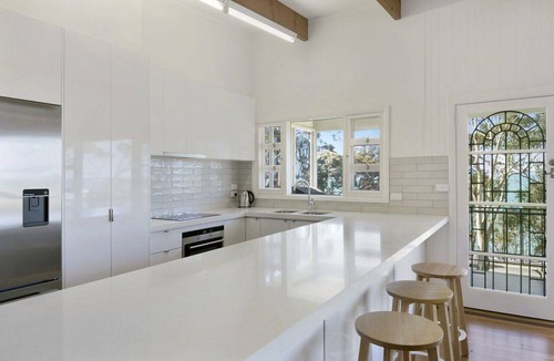 Lorne House | Lorne Beachfront Retreat