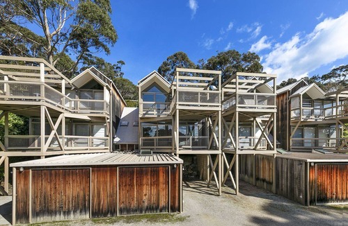 Lorne House | Lorne Lodge