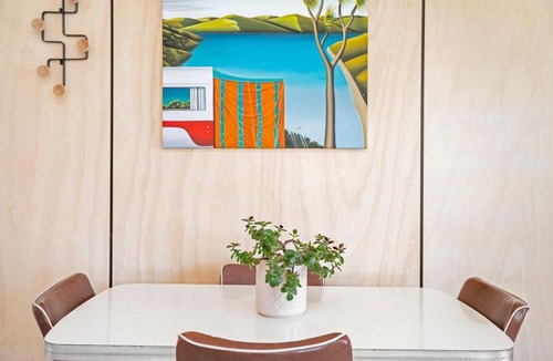 Bilinga Apartment | Lou's Tiki Pad