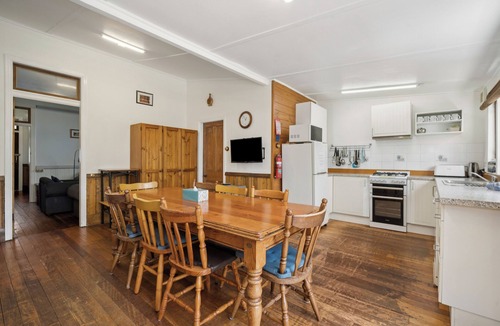 Katoomba House | Lovely, Spacious Cottage Just a 5 min Walk to Town