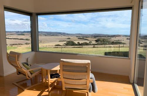 Bald Hills Villa | Lush Pastures
