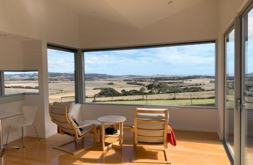 Bald Hills Villa | Lush Pastures