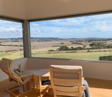 Bald Hills Villa | Lush Pastures