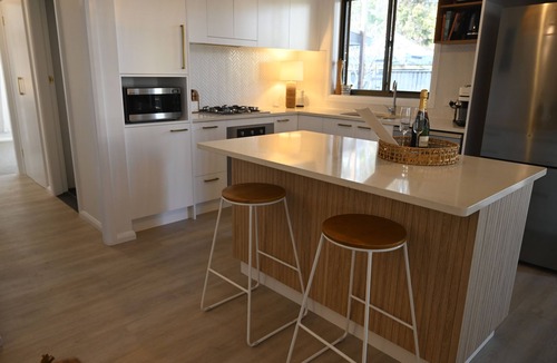Boomerang Beach House | Luxe Beach House - Boomerang Beach (3hrs from SYD)nPet & Family Friendly House