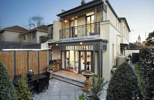 Kew House | Luxurious Kew House - 5 min walk to cafes and restaurants