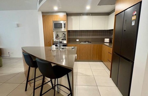 North Ward Apartment | Luxury 2 BR North Ward
