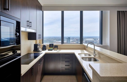 Sydney Central Business District Apartment | Luxury 3 Bedroom West Penthouse Apartment at Sydney CBD