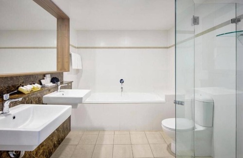 Sydney Central Business District Apartment | Luxury 3 BR Penthouse Suite at Liverpool Sydney CBD