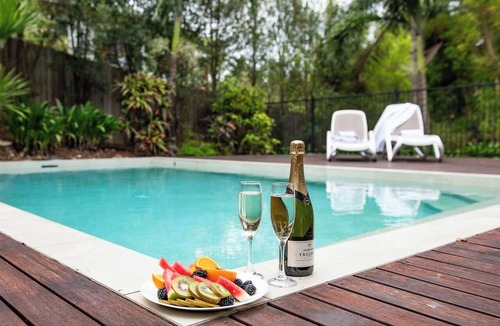 Airlie Beach Apartment | Luxury 4Bed 4Bath Penthouse | Coral Sea Views | Rooftop Terrace