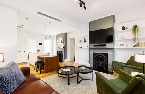 Millers Point Apartment | Luxury Barangaroo Apartments