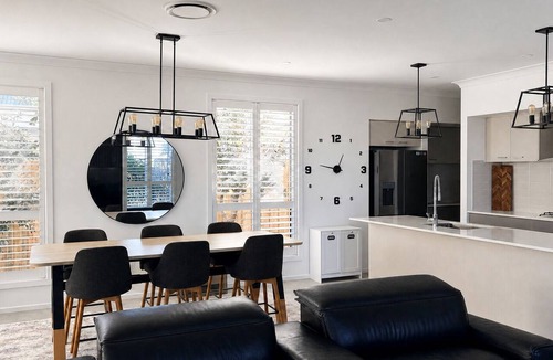 Cobbitty House | Luxury Family Retreat: Games Room & Outdoor Cinema