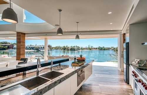 Noosaville House | Luxury Ghost Estate on the Noosa Sound