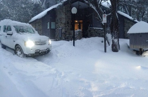 Thredbo House | Luxury Mountain Chalet "Woodridge" THREDBO