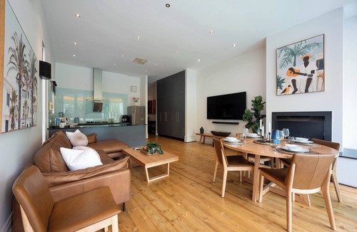 South Melbourne House | Luxury oasis in the middle of Albert Park