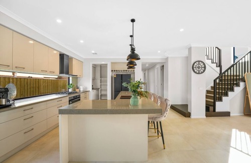 Mambourin Villa | Luxury Spacious Family House Full of Love & Unity!