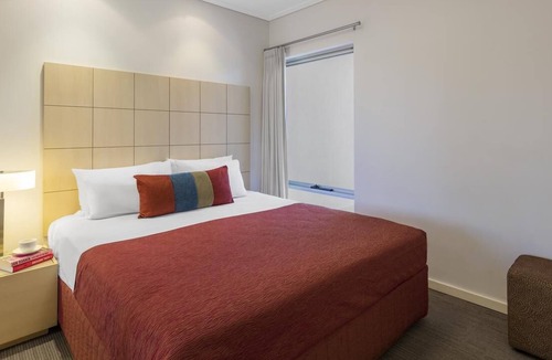 Bluff Point Apartment | Luxury studio apartment for extended stay