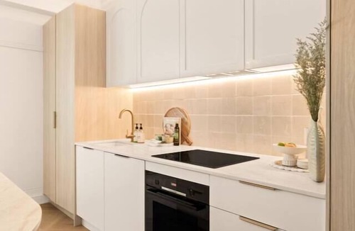 Kings Cross Apartment | Luxury Studio in Potts Point | Quiet & Central
