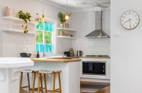 Byron Bay House | Luxury Villas Costa Rica in Byron (Pool & Spa)