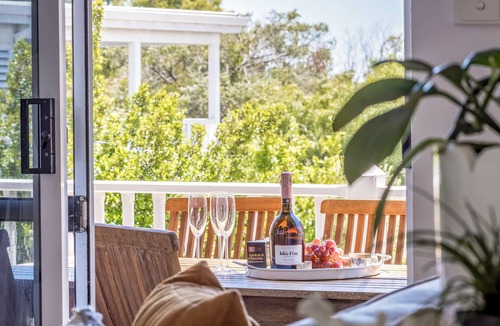 Quindalup House | Lymewood Beach House Dunsborough - opposite Geographe Bay beachfront
