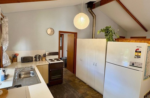 Geographe House | Macbeth Family Stay – Bayside Comfort for the Whole Family
