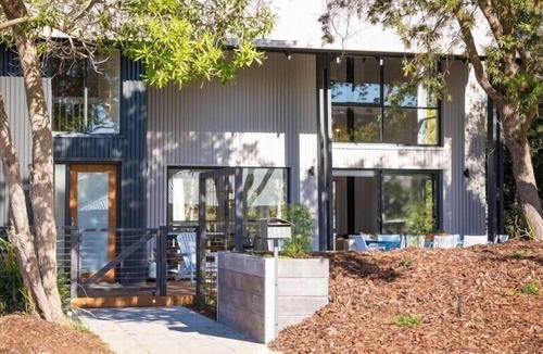 Tathra House | Maisie's by Holiday Management Co.