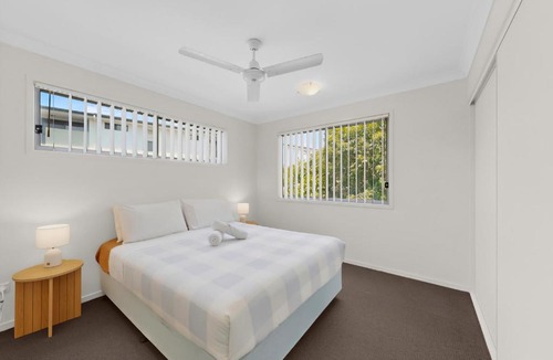 Mango Hill Apartment | Mango Hill 3 Bedroom Family Accommodation