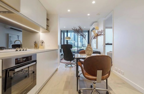 West Melbourne Apartment | Marker | Stunning Space Near Southern Cross + CBD