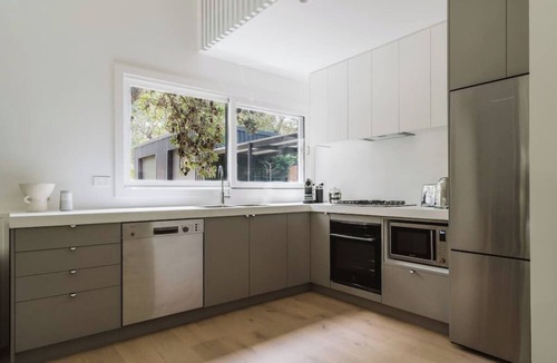 Myola House | 'Marlu House' - 5BR Retreat at barranca Jervis Bay