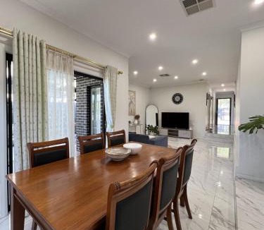 Sunshine House | Matthews Green fall House