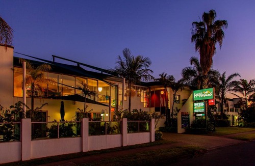 Maryborough Hotel | McNevins Maryborough Motel