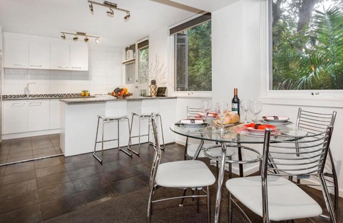 Heidelberg House | Melbourne Villa